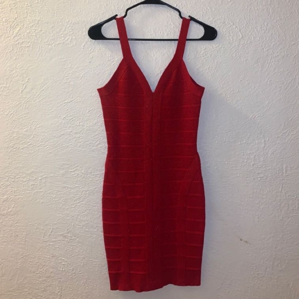 Shimmery Red Dress❤️